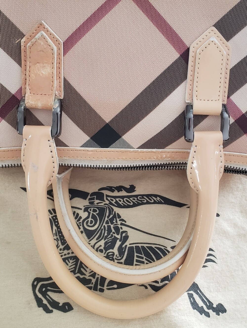 Burberry Bag - Picture 2 of 11